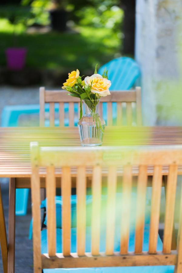 Bed and Breakfast La Tour De La Conterie Beaumont-Village Esterno foto