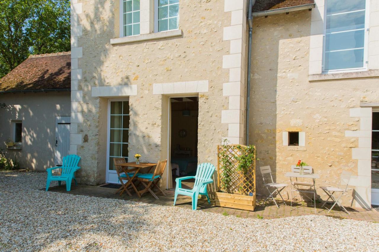 Bed and Breakfast La Tour De La Conterie Beaumont-Village Esterno foto