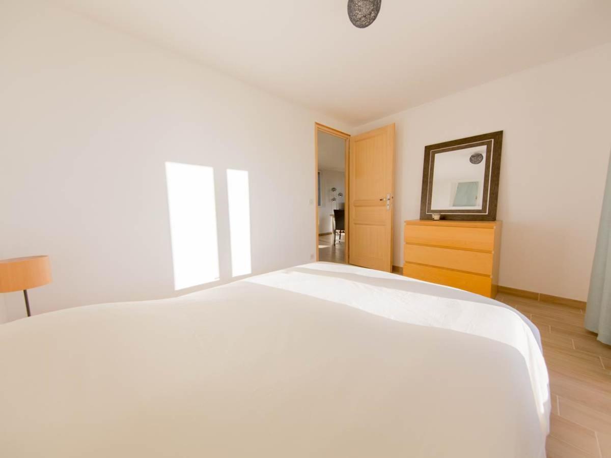 Bed and Breakfast La Tour De La Conterie Beaumont-Village Esterno foto