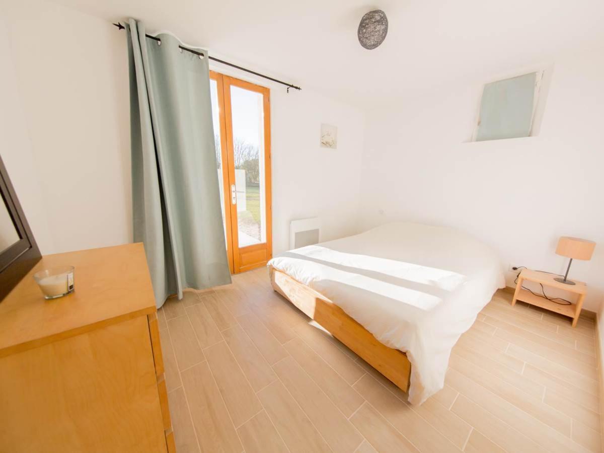 Bed and Breakfast La Tour De La Conterie Beaumont-Village Esterno foto
